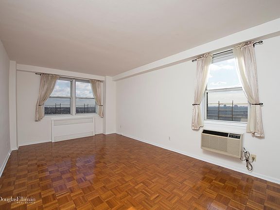 5th image of 5900 Arlington Ave APT 21C