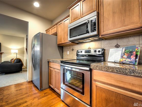 5th image of 12870 NE 197th Pl