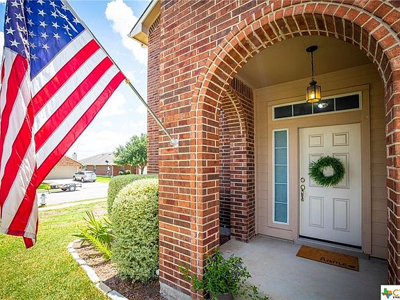 2nd image of 1274 Pelican Pl
