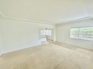 633 9th St APT 3, Santa Monica, CA 90402