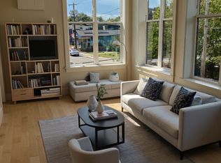 81 Main St #3, Florence, MA 01062