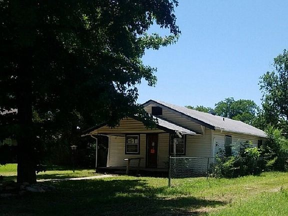 2nd image of 1013 N 5th St
