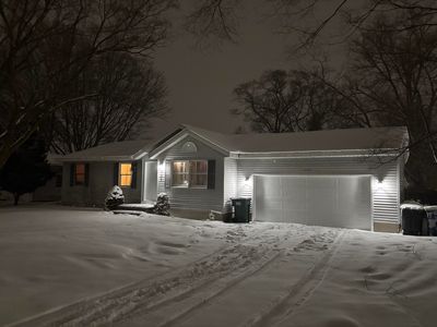 958 Airport Rd, Norton Shores, MI, 49441