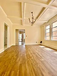 Rented by Zikos Realty Services