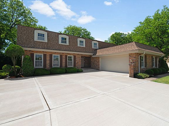 2nd image of 65 Regent Dr
