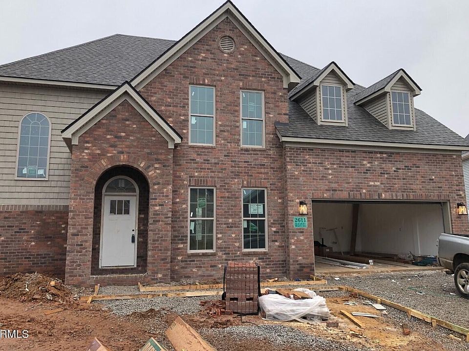 1st image of 2611 Graham Ln