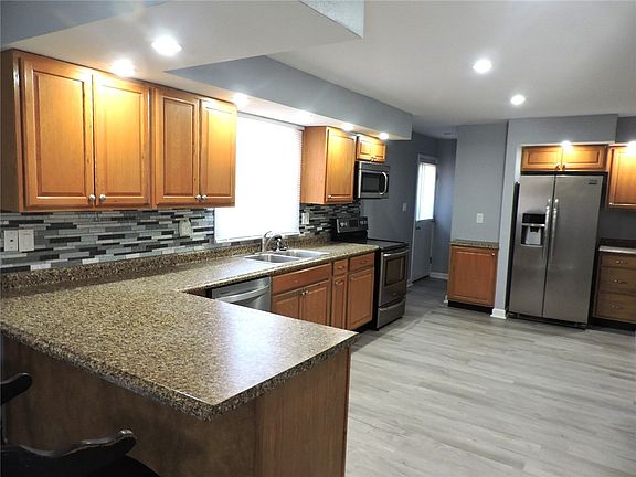 2nd image of 2114 N Washington Ave