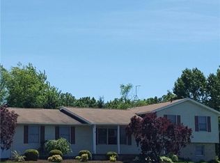 39415 Farrington Ave, Leetonia, OH 44431