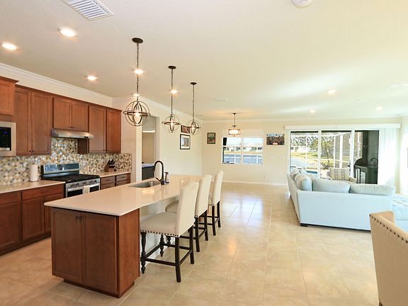 4th image of 12665 SW Cattleya Lane