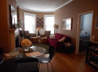 920 Beacon St #13, Boston, MA 02215