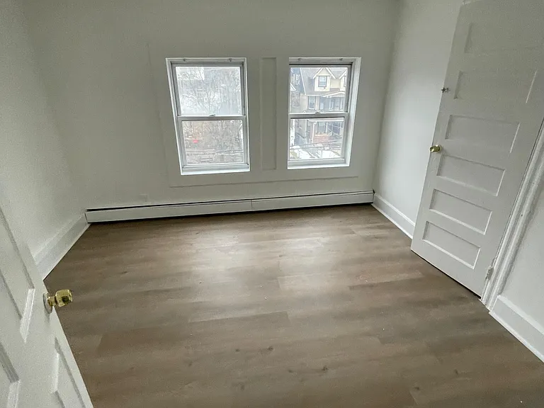 308 Chadwick Ave #3A — Photo 3