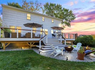 9 Old Saugatuck Rd, Norwalk, CT 06855