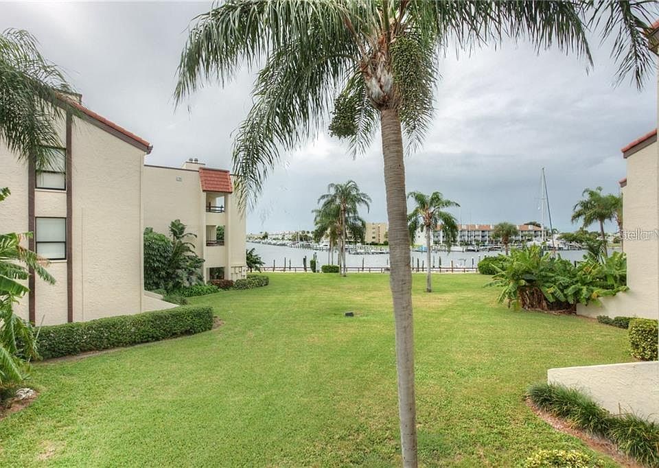 Village At Tierra Verde Condominiums 126 1st St E Saint Petersburg FL