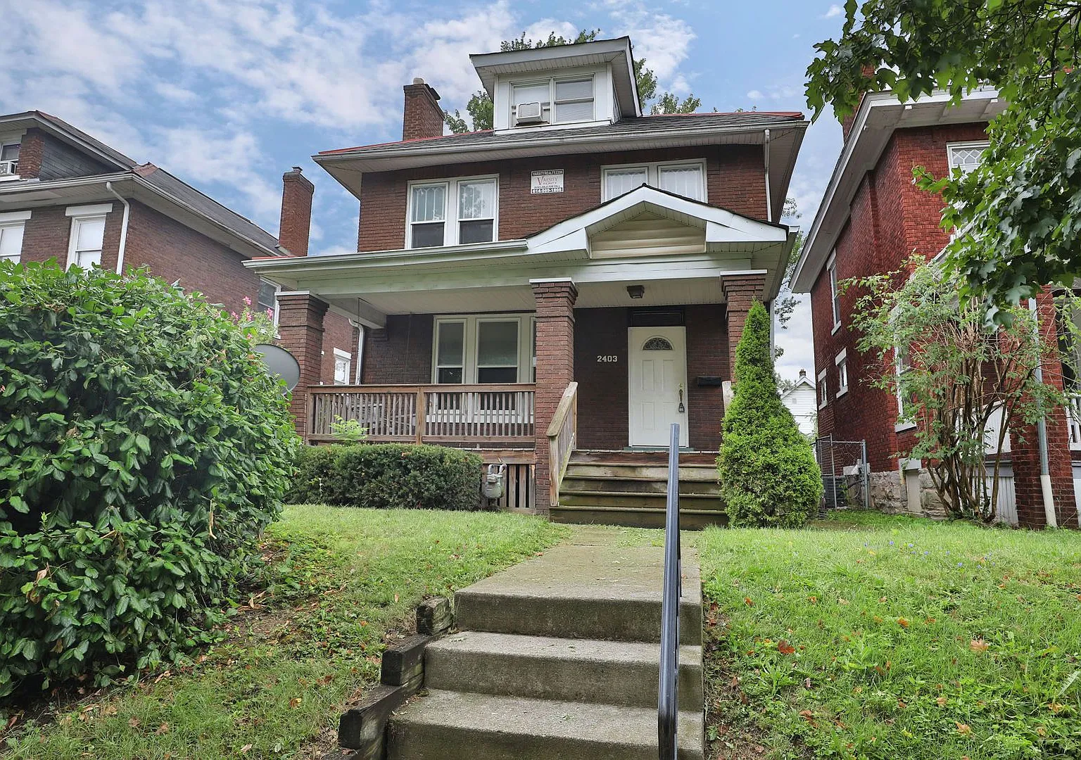 Beautiful Renovated Home — Photo 1