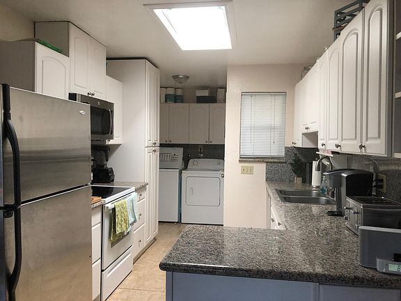 4th image of 932 Gale Dr