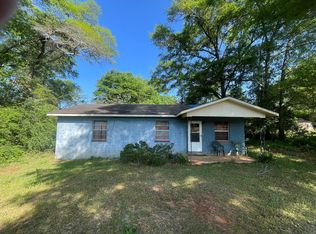 136 Loop Rd, Plains, GA 31780