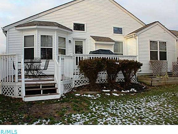 2nd image of 7851 Antonio Ln