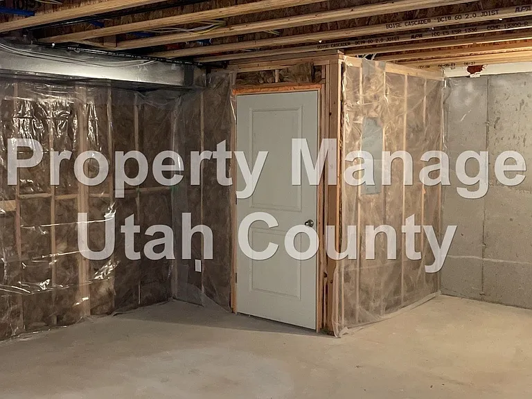 487 S Fox Chase Ln — Photo 25