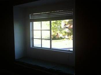 3rd image of 1440 Grey Oaks Ct