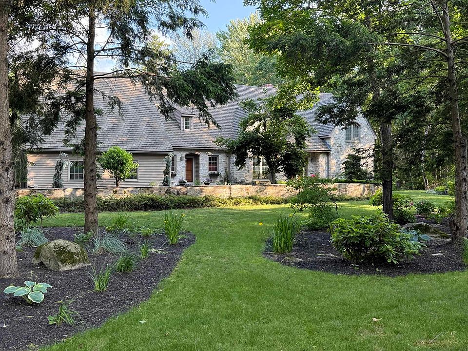 1st image of 63 Ridge Road