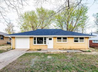 1512 Pipher Ln, Manhattan, KS 66502