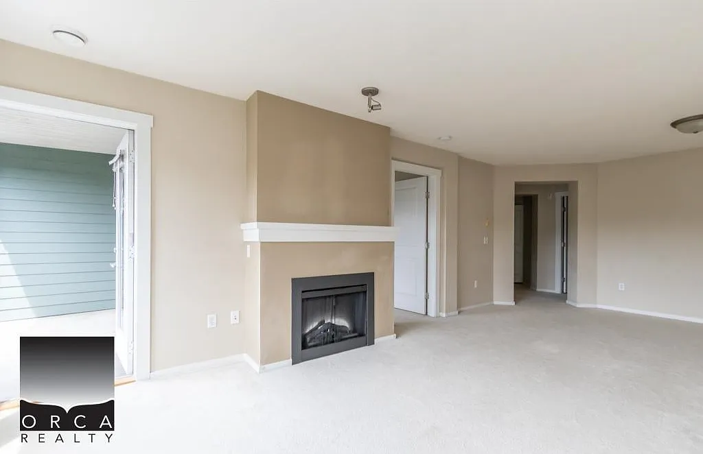 2 bed, 1024 sqft, $2,750 — Photo 4