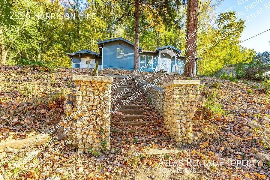 2316 Harrison Pike Chattanooga, TN 37406 — Photo 3