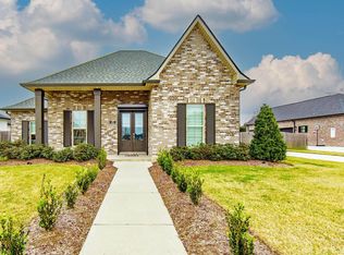 389 Tulip Dr, Houma, LA 70360
