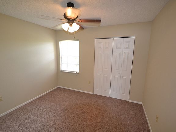 5th image of 1327 Primrose Ct