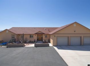 90 River Rd, Dayton, NV 89403