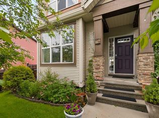 74 SW Autumn Cres SE, Calgary, AB T3M 0P5