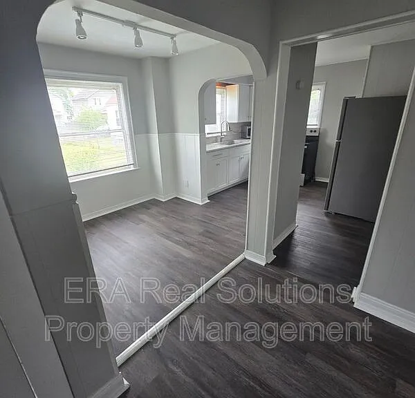 1435 Republic Ave — Photo 7