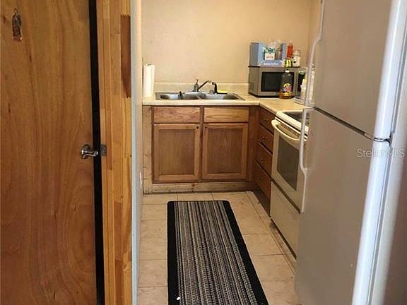4th image of 4645 39th Ave N
