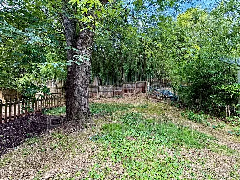 10 Miller Rd E #A — Photo 15