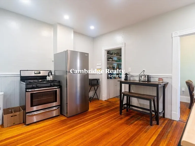 862 Huntington Ave #2T — Photo 4