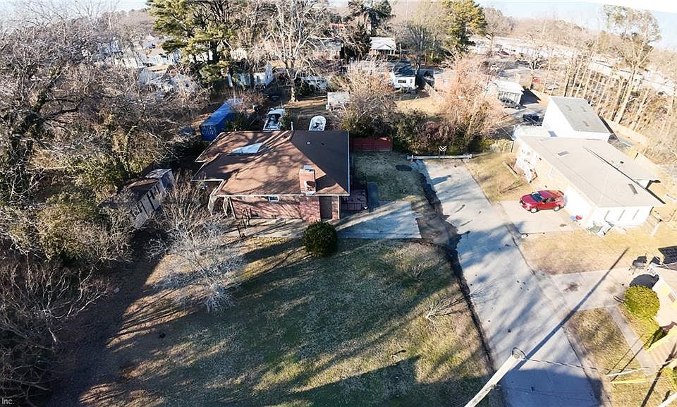 2nd image of 51 Calhoun St