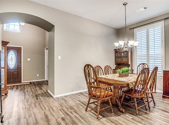 2nd image of 5217 Grovewood Dr