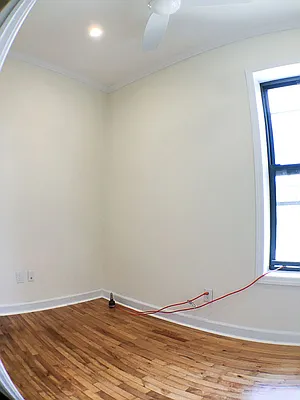 Rented by Francine Realty | media 15