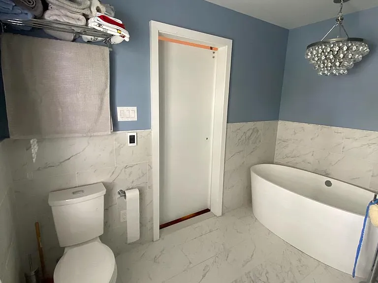 805 Rosehill Dr — Photo 20