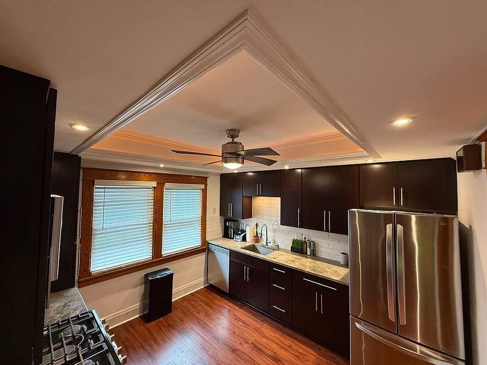 1st image of 104 Shoshone St