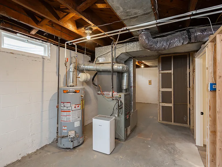 1307 Meadowcreek Ln — Photo 24