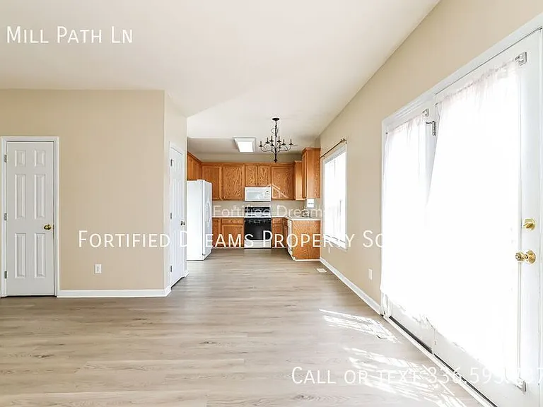 8 Mill Path Ln — Photo 7