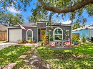 1342 Eastwind Dr, Jacksonville Beach, FL 32250