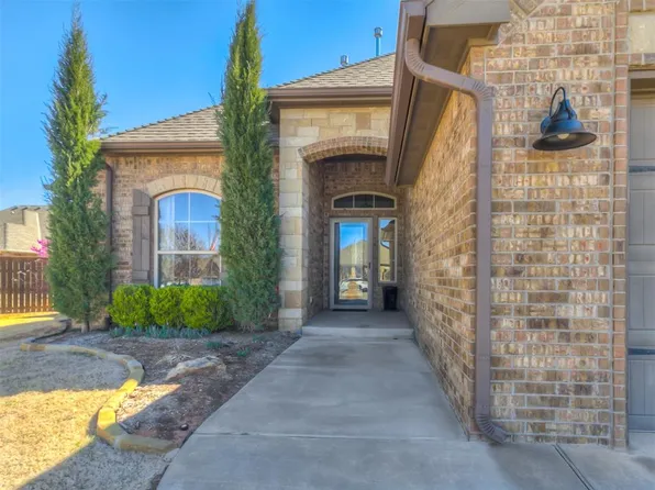 11904 Dornick Cir, Oklahoma City, OK 73162