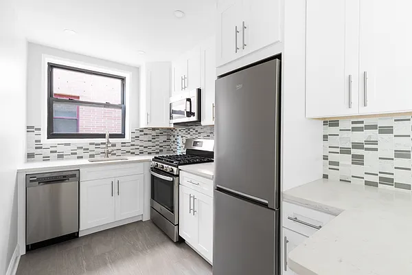 Rented by Compass | media 3
