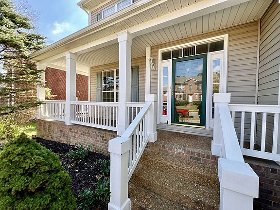 2nd image of 227 Wisteria Dr