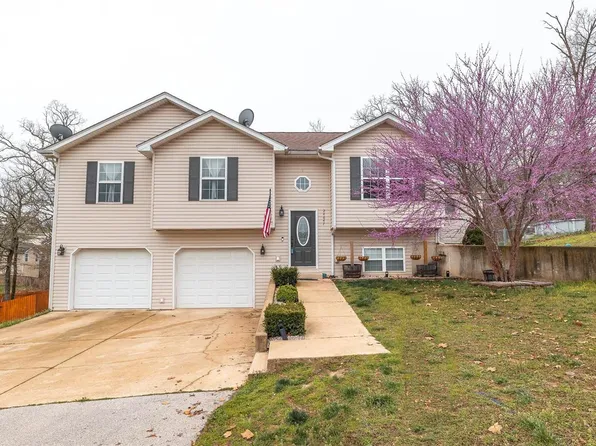 24647 Talladega Rd, Saint Robert, MO 65584