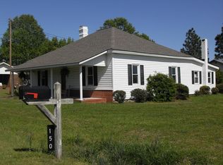 150 Live Oak Church Rd, Selma, NC 27576