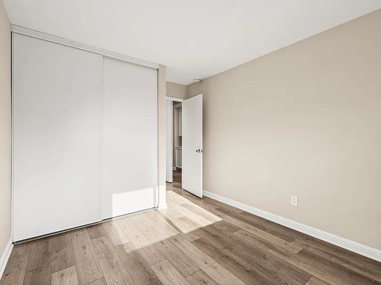 Second bedroom with large closet.