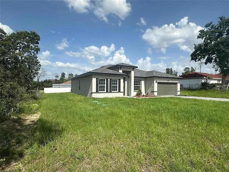 417 Marion Oaks Ln — Photo 25